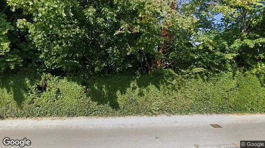 Lejligheder til salg i Charlottenlund - Foto fra Google Street View