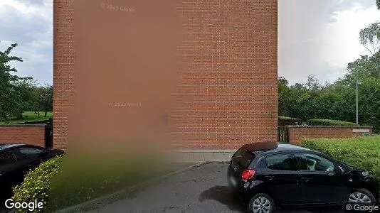 Lejligheder til salg i Humlebæk - Foto fra Google Street View