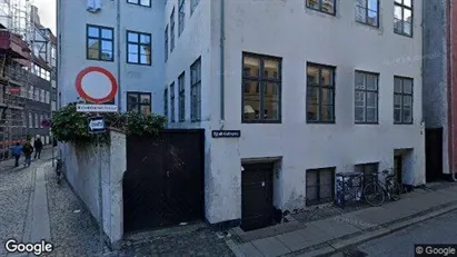 Lejligheder til salg i København K - Foto fra Google Street View